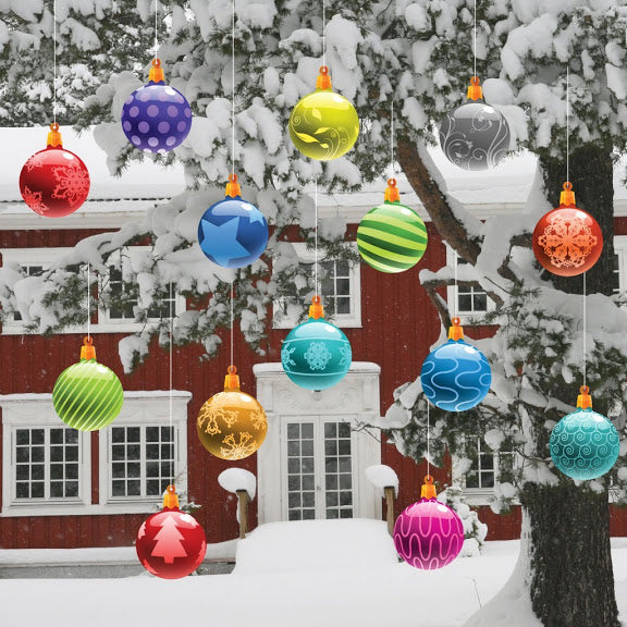16 Fabulous Outdoor Christmas Decorations Without Tacky Lights Terrys