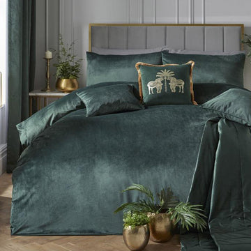 Velvet bedding