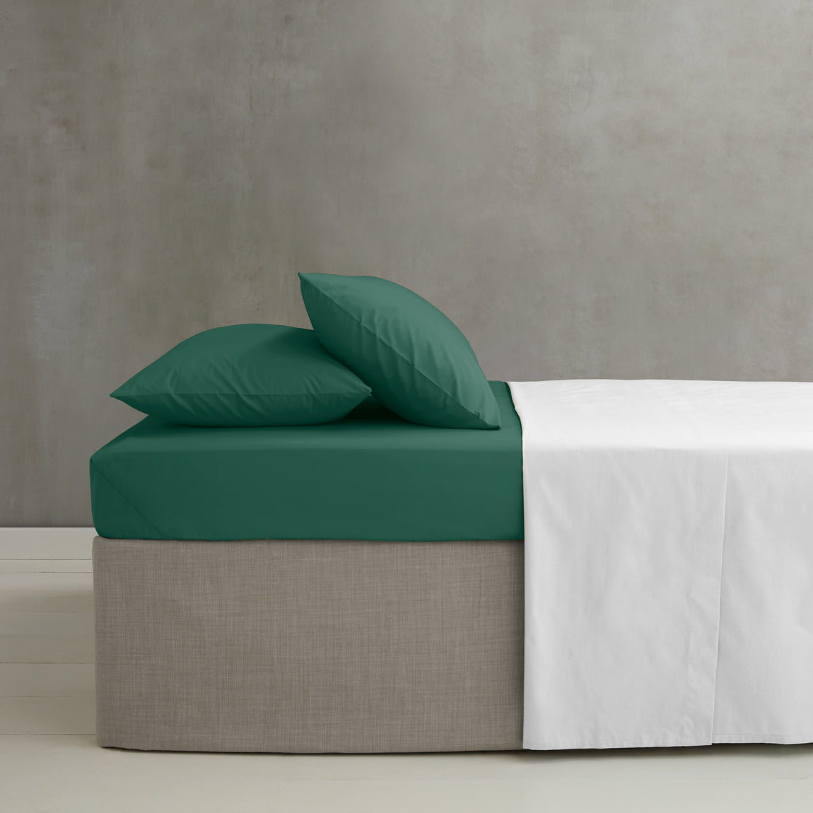 Catherine Lansfield Easy Iron Percale Weave Pillowcase Dark Green