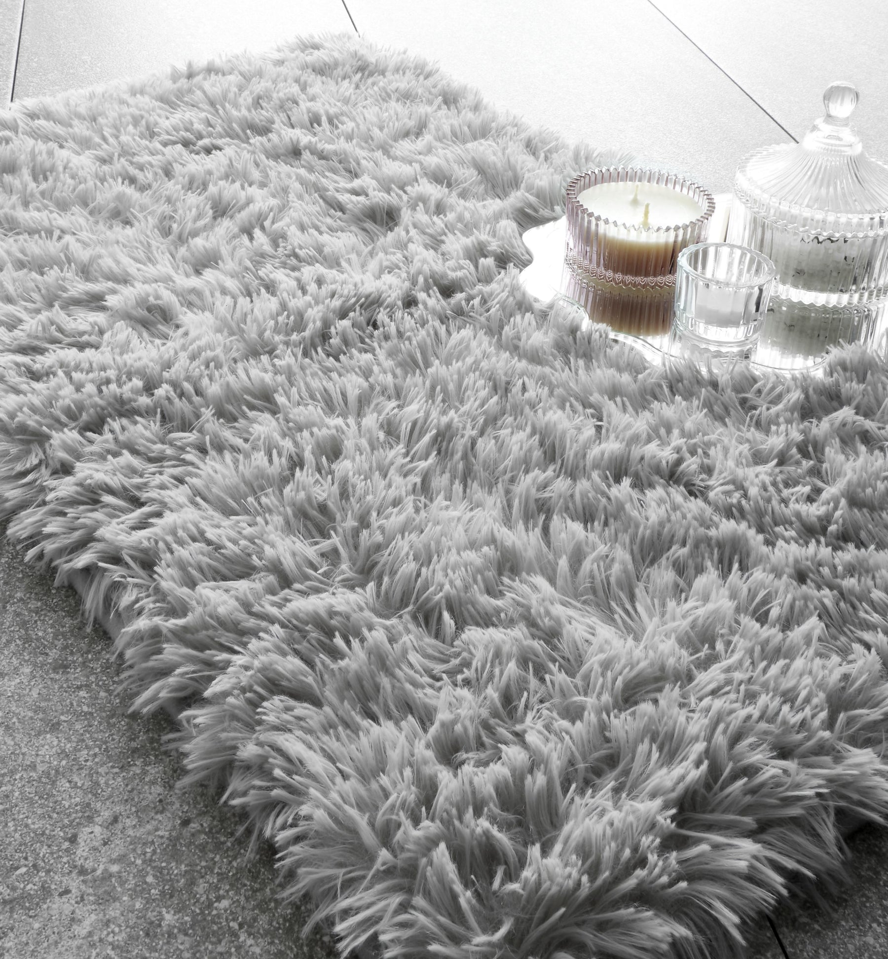 Catherine Lansfield Cuddly Bath Mat Silver