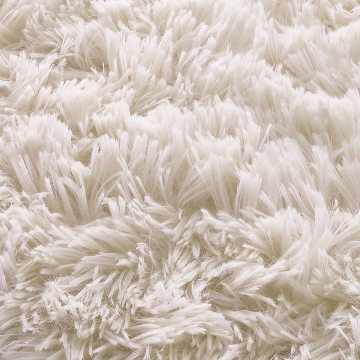 Catherine Lansfield Cuddly Super Soft Bath Mat Cream