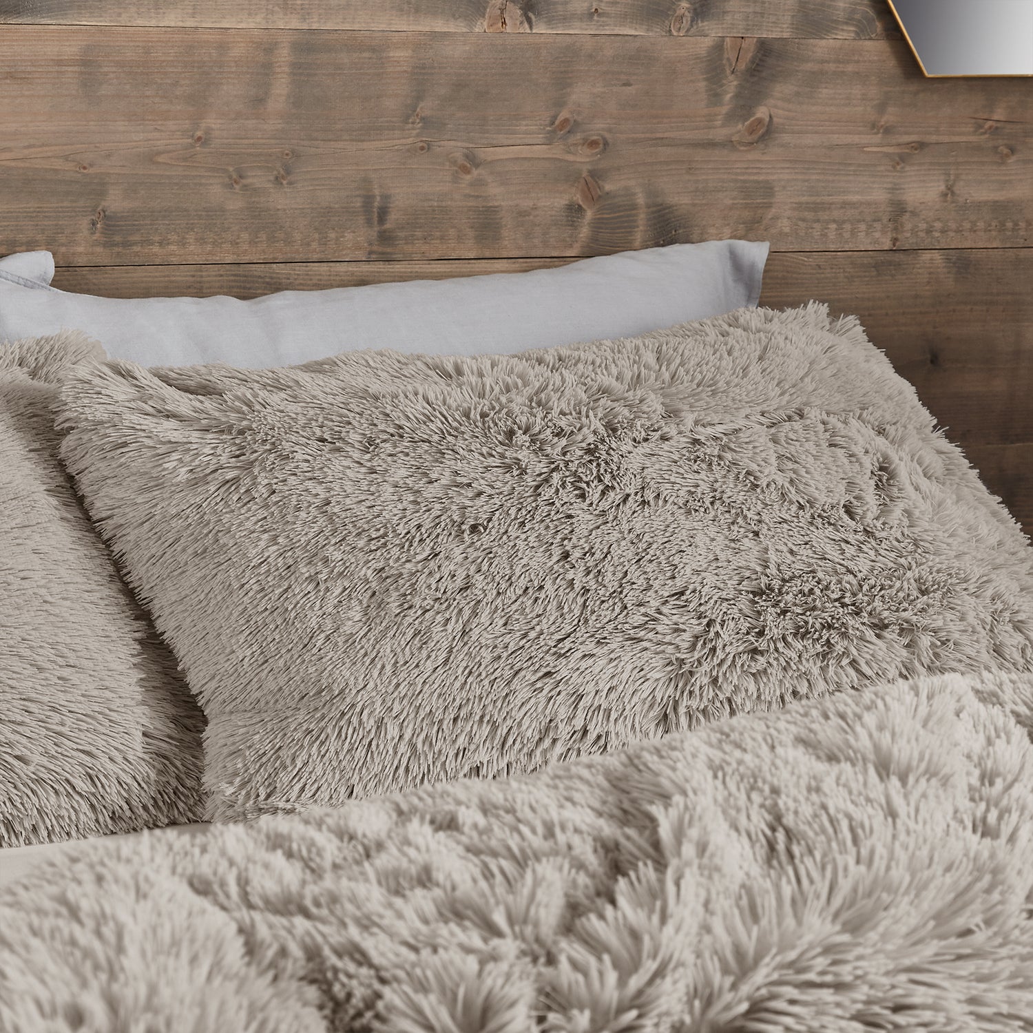 Catherine Lansfield Cuddly Deep Pile Faux Fur Duvet Cover Bedding Set Natural