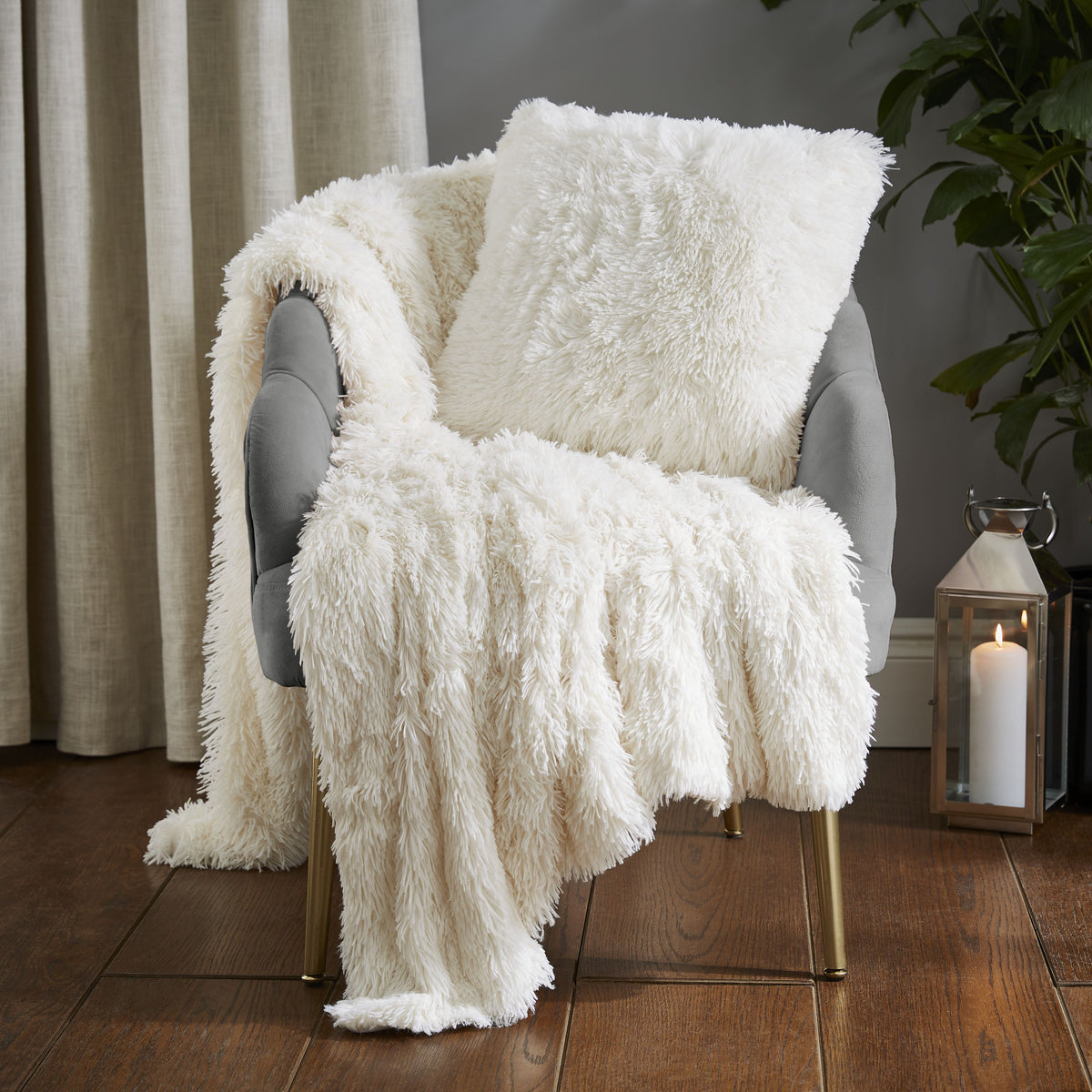 Catherine Lansfield Cuddly 150cmx200cm Throw Cream