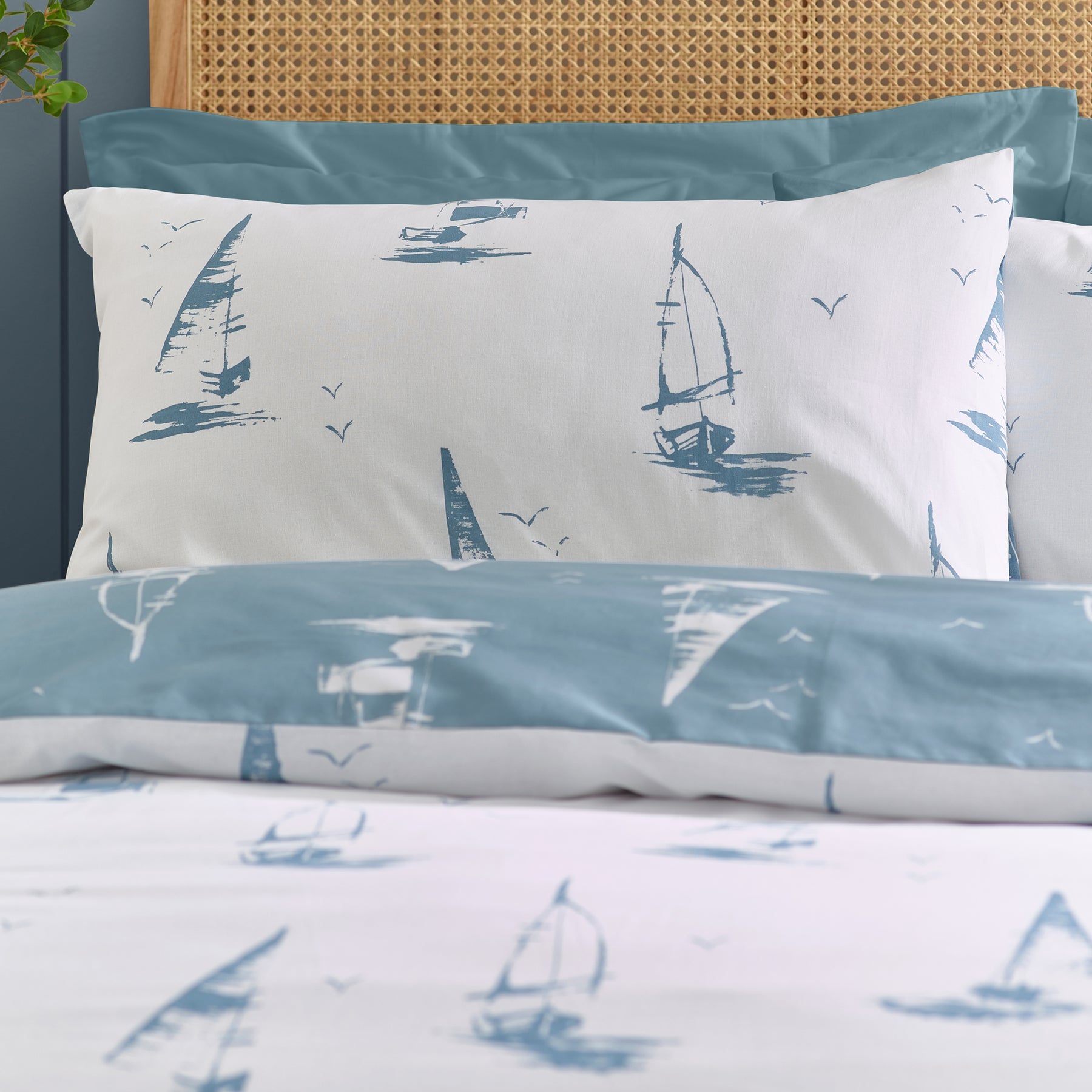 Catherine Lansfield Salcombe Boats Duvet Cover Bedding Set Blue