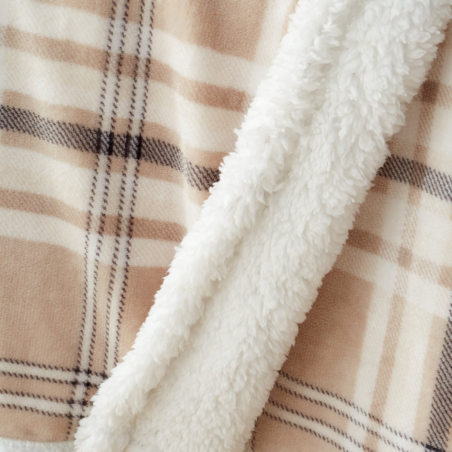 Catherine Lansfield Kelso Check Sherpa Lined 130cm x 170cm Throw Natural