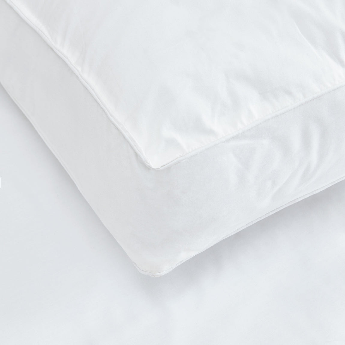 Catherine Lansfield Luxury Box Cotton 40cm x 60cm x 10cm Pillow White