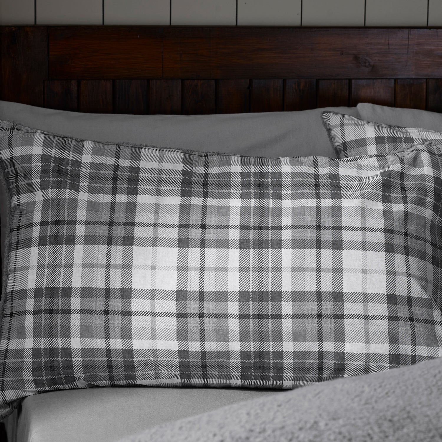 Catherine Lansfield Cosy Sherpa Check Duvet Cover Bedding Set Grey