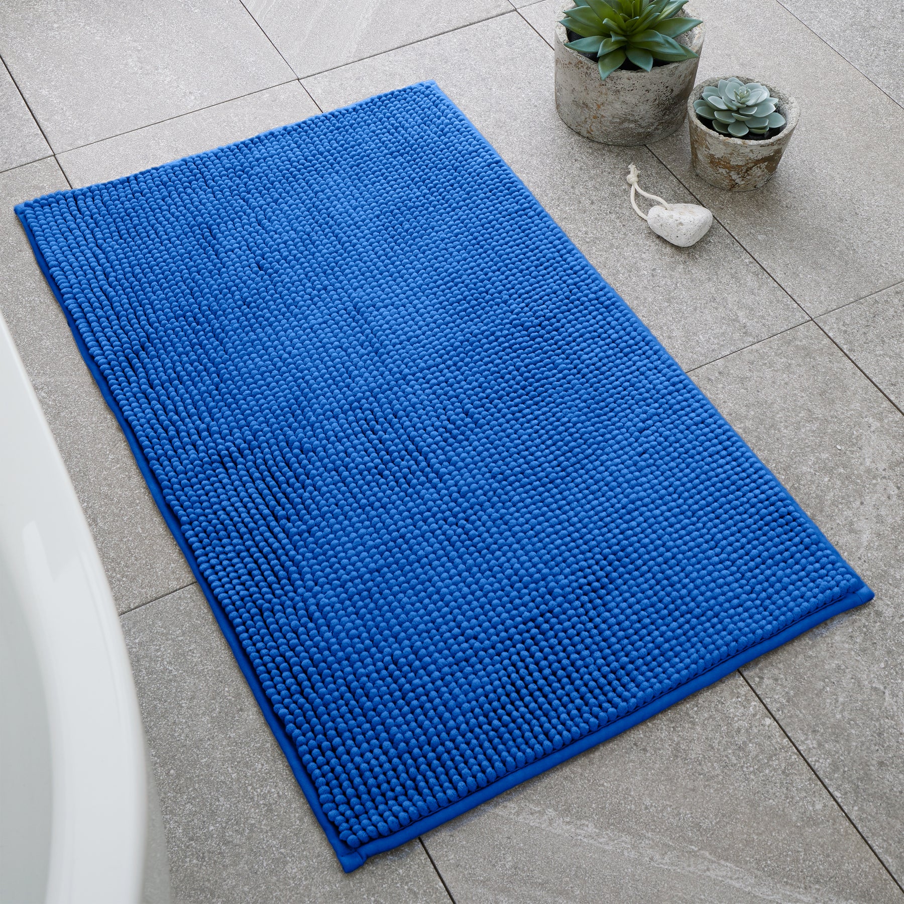 Catherine Lansfield Bobble 50cm x 80cm Bath Mat Cobalt Blue