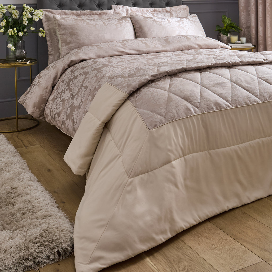 Catherine Lansfield Damask Jacquard 240cm x 260cm Bedspread Champagne