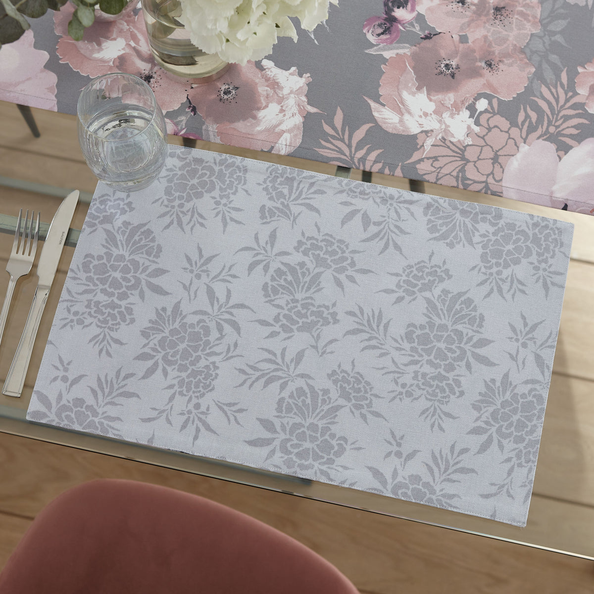 Catherine Lansfield Dramatic Floral Two x Placemats Grey