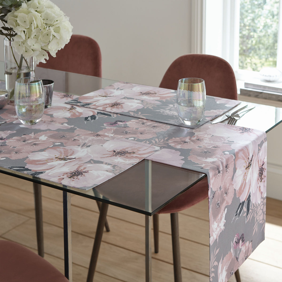 Catherine Lansfield Dramatic Floral Two x Placemats Grey
