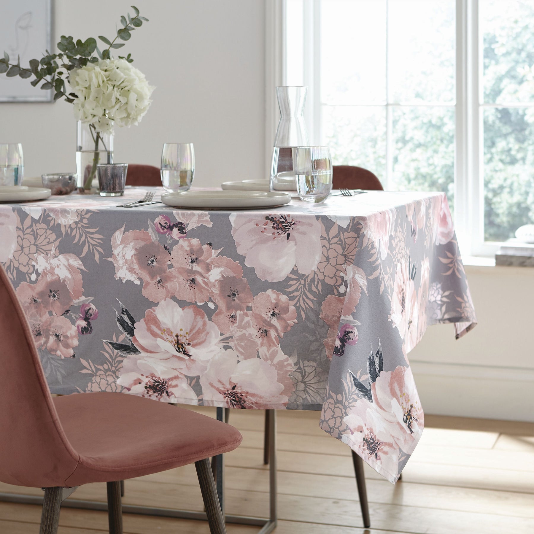 Catherine Lansfield Dramatic Floral Table Cloth Grey