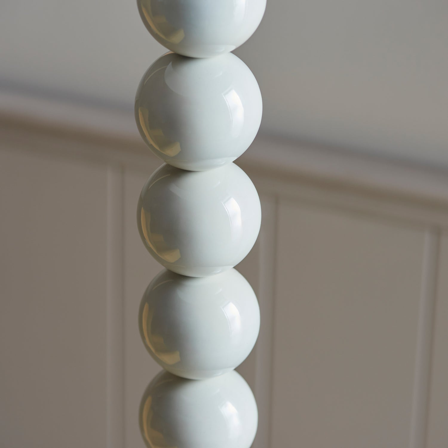 Higgledy 132cm Base Only Floor Lamp Gloss Almond White