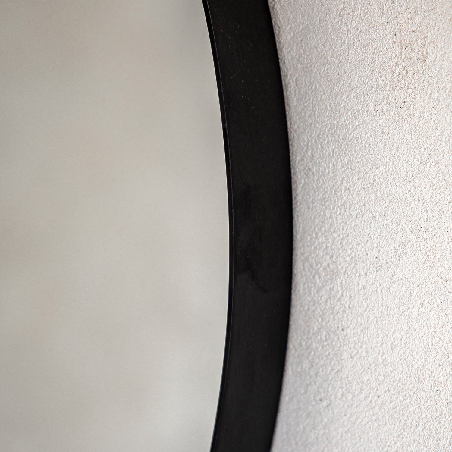 Holworth 80cm x 80cm Large Round Mirror Black