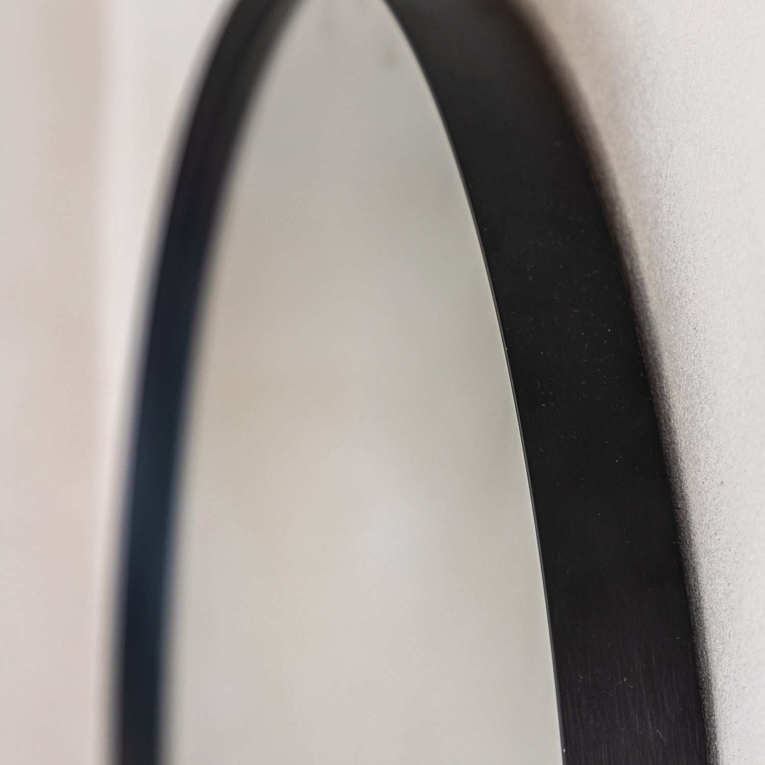 Holworth 80cm x 80cm Large Round Mirror Black