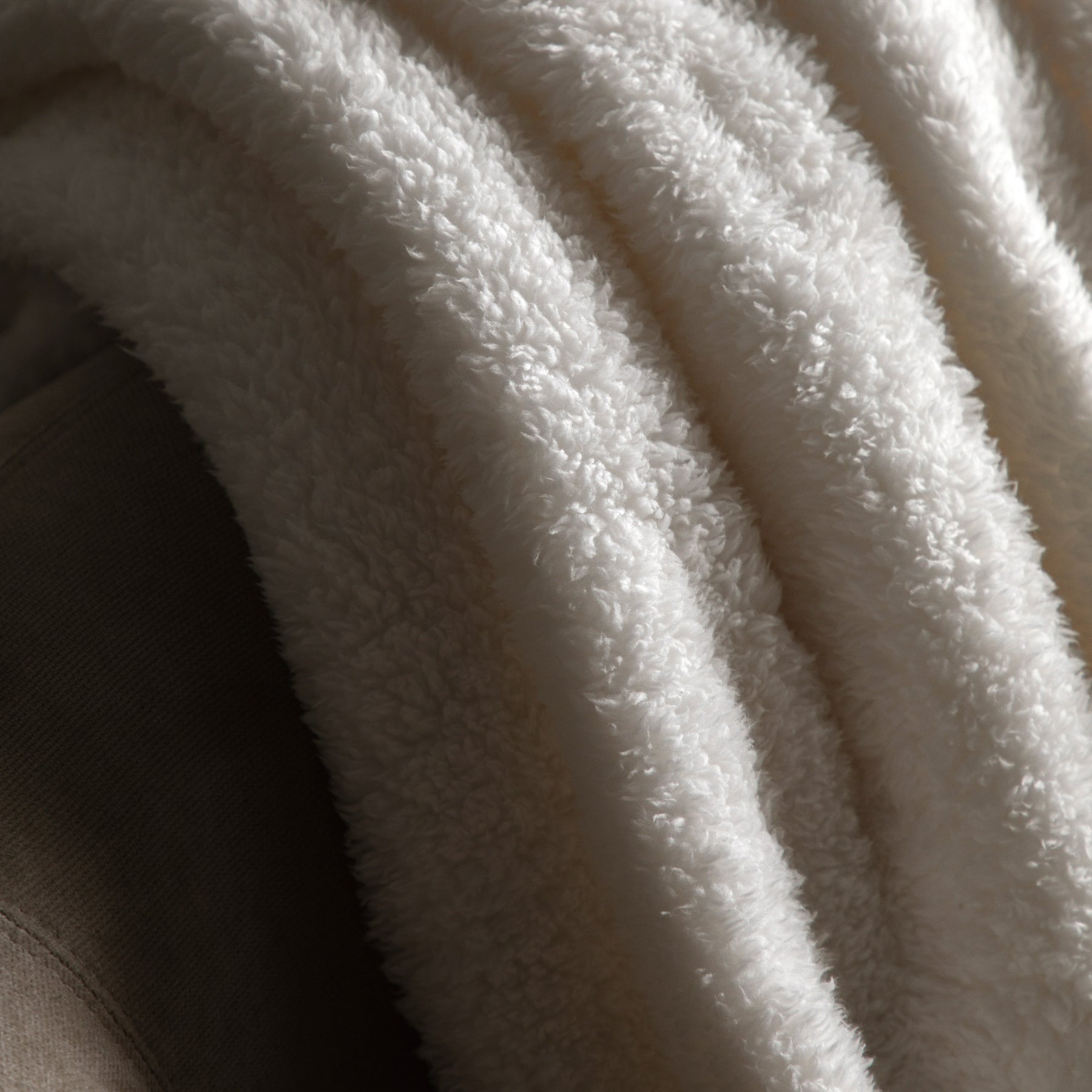 Plain 130cm x 170cm Fringe Teddy Throw Natural