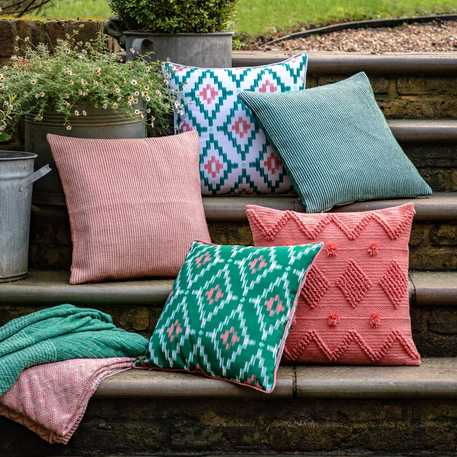 Ula Pinstripe 45cm x 45cm Outdoor Filled Cushion Green