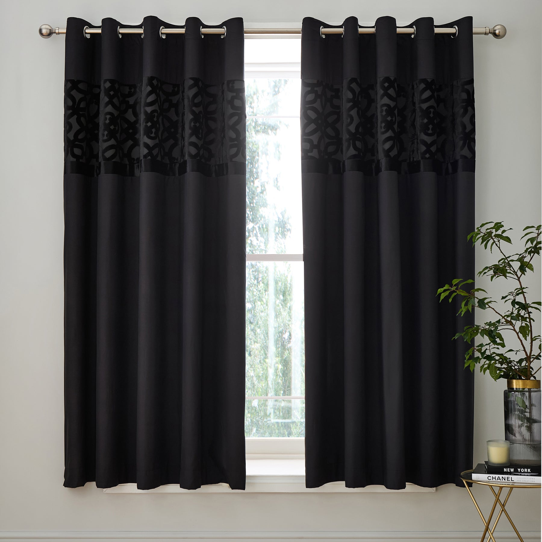 Catherine Lansfield Lattice Cut Velvet Ready Made Eyelet Curtains 66 x 72 Black