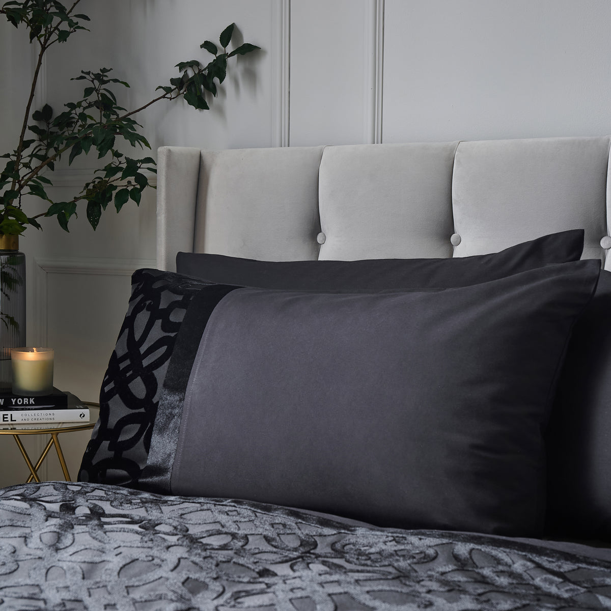 Catherine Lansfield Lattice Cut Velvet Duvet Cover Bedding Set Black