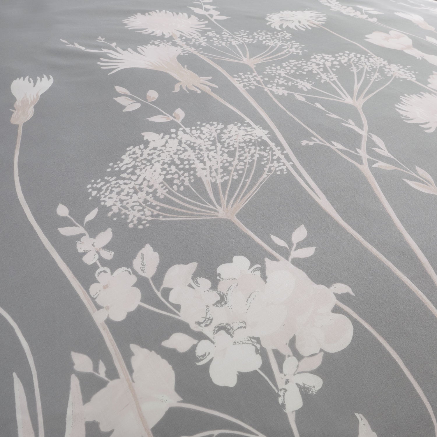 Catherine Lansfield Meadowsweet Floral Duvet Cover Bedding Set Pink Grey