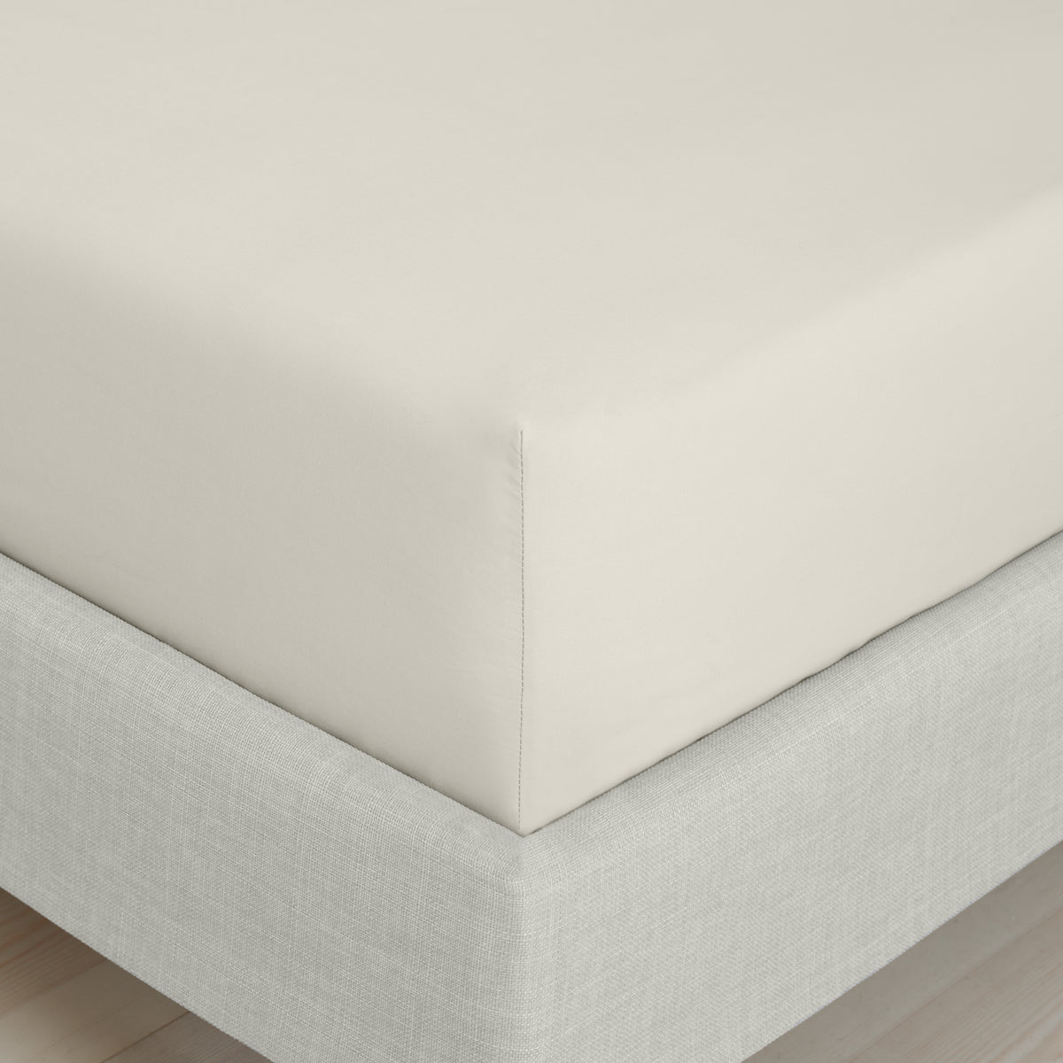 Bianca 200 Thread Count Cotton Percale Extra Deep Bed Linen Fitted Sheet Natural