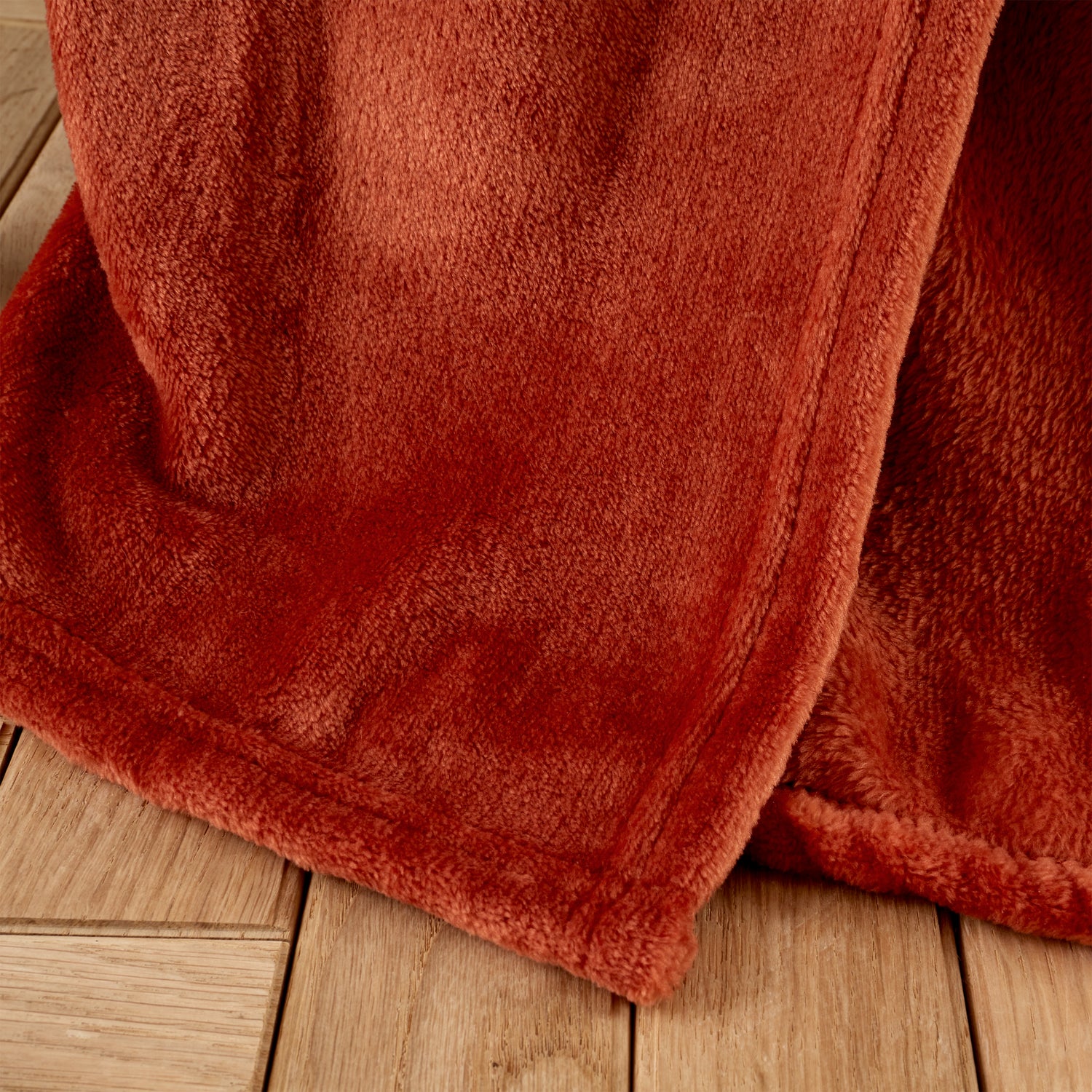 Catherine Lansfield Raschel Velvet Touch 130cm x 170cm Throw Burnt Orange