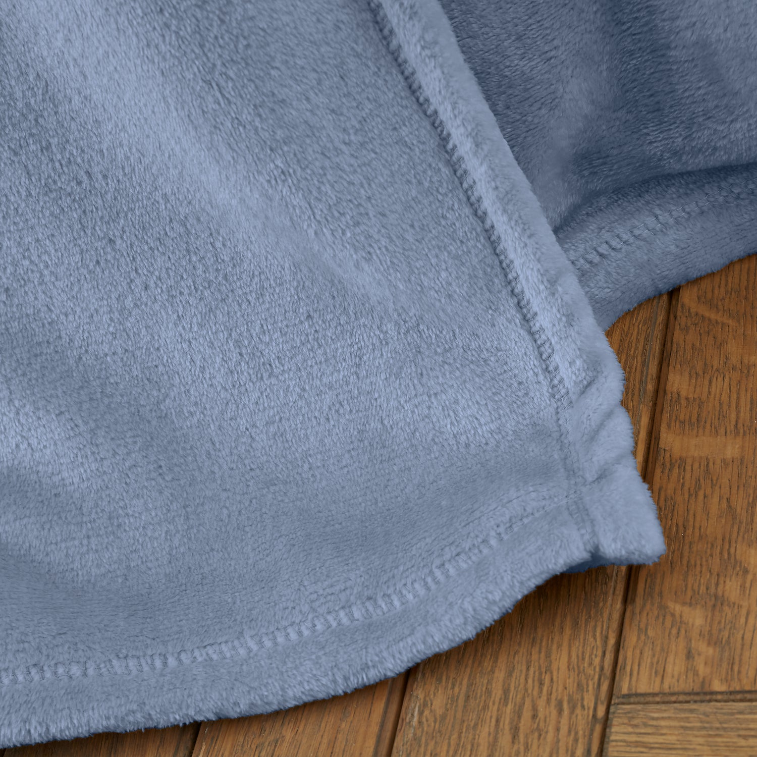 Catherine Lansfield Raschel Velvet Touch 130cm x 170cm Throw Lansfield Blue