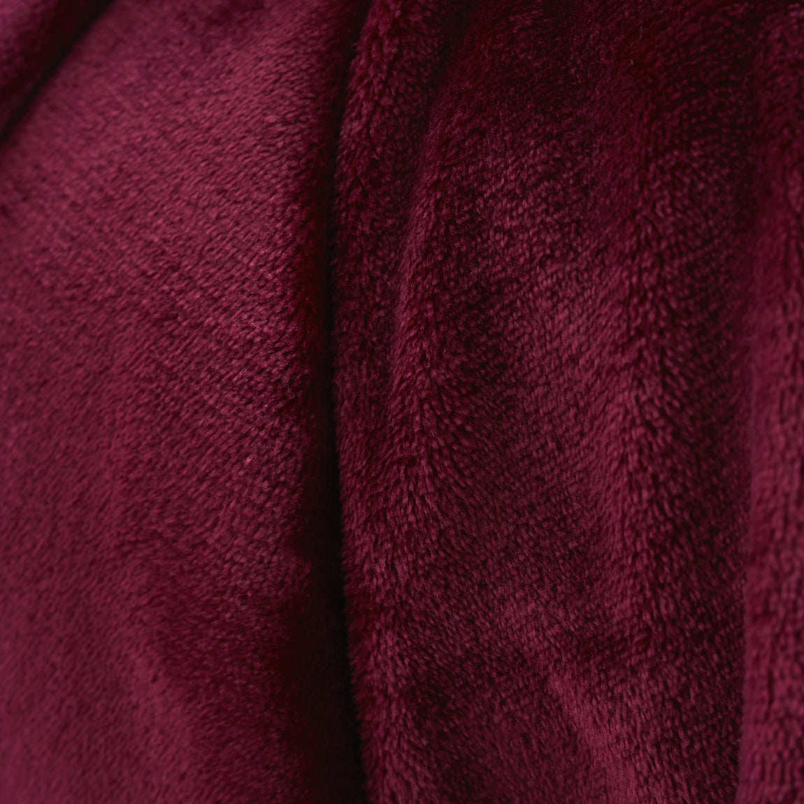 Catherine Lansfield Raschel Velvet Touch 200cm x 240cm Throw Red