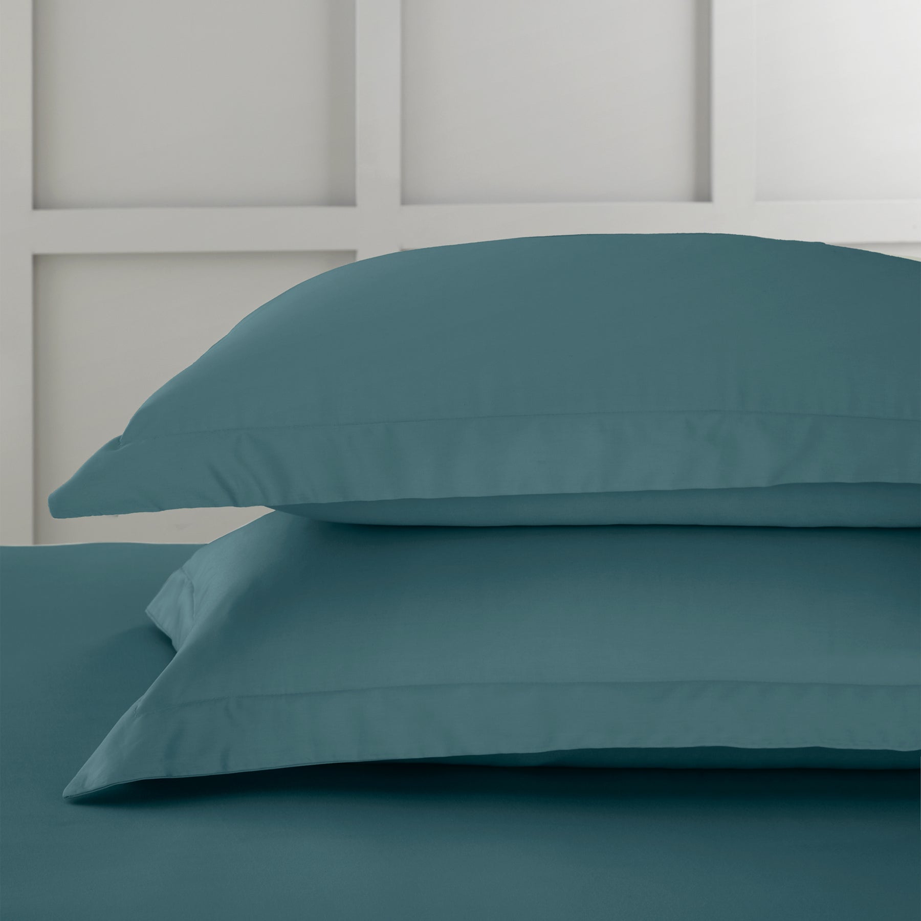 Bianca 400 Thread Count Cotton Sateen Pair of Oxford Pillowcases Teal