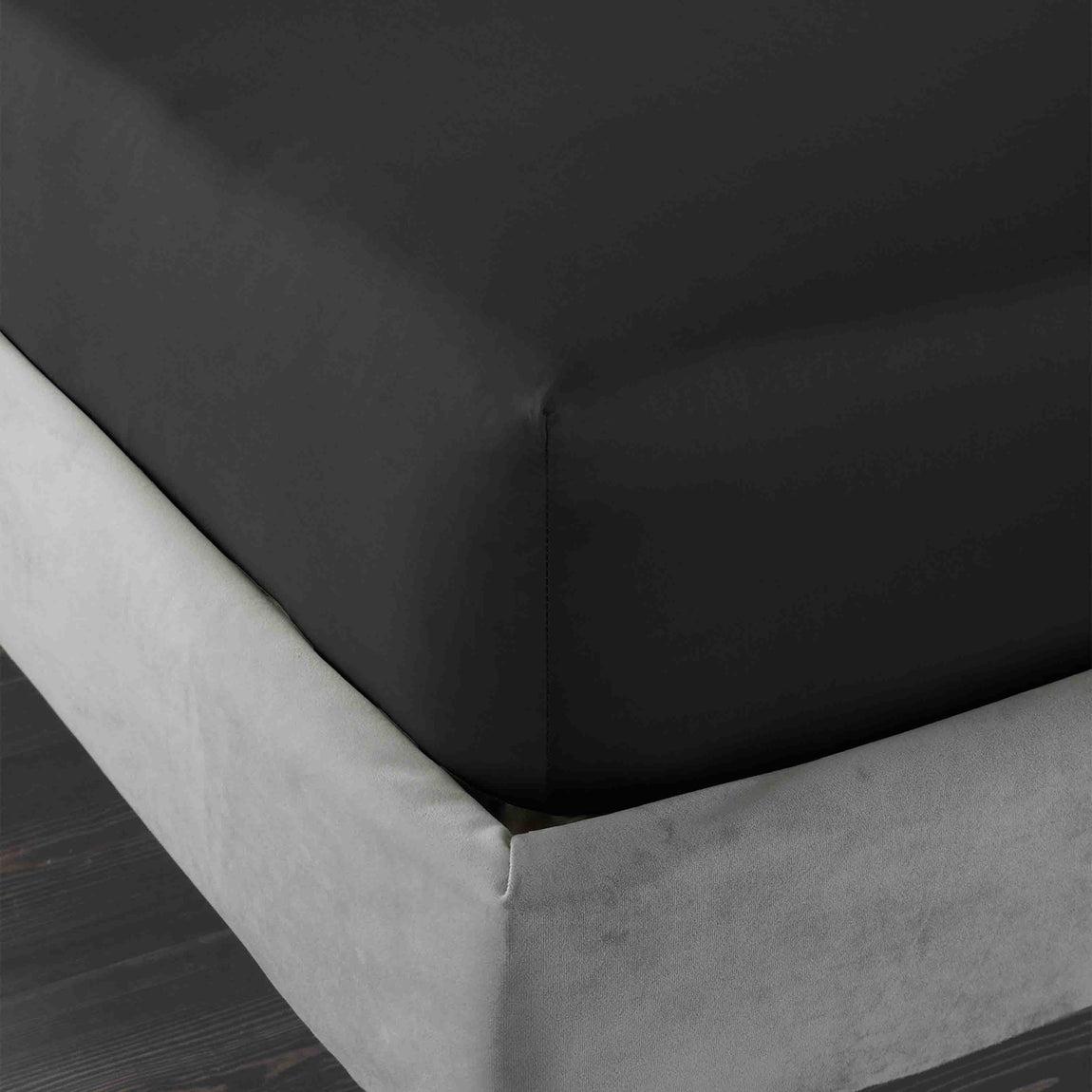 Bianca 400 Thread Count Cotton Sateen Bed Linen Fitted Sheet Black