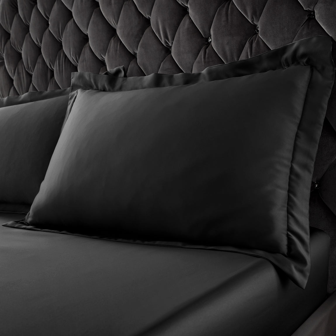 Catherine Lansfield Silky Soft Satin Pair of Oxford Pillowcases Black