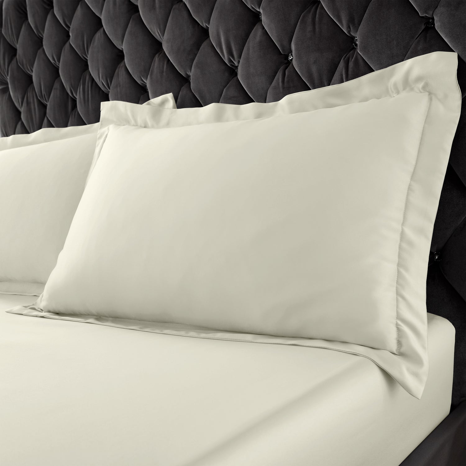 Catherine Lansfield Silky Soft Satin Pair of Oxford Pillowcases Champagne