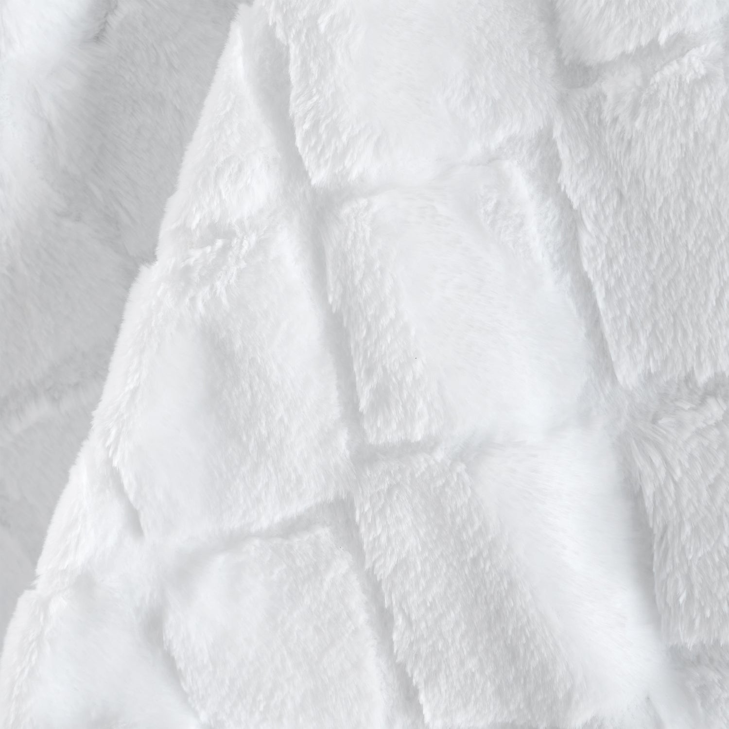 Catherine Lansfield Cosy Diamond Faux Fur 130cmx170cm Throw White