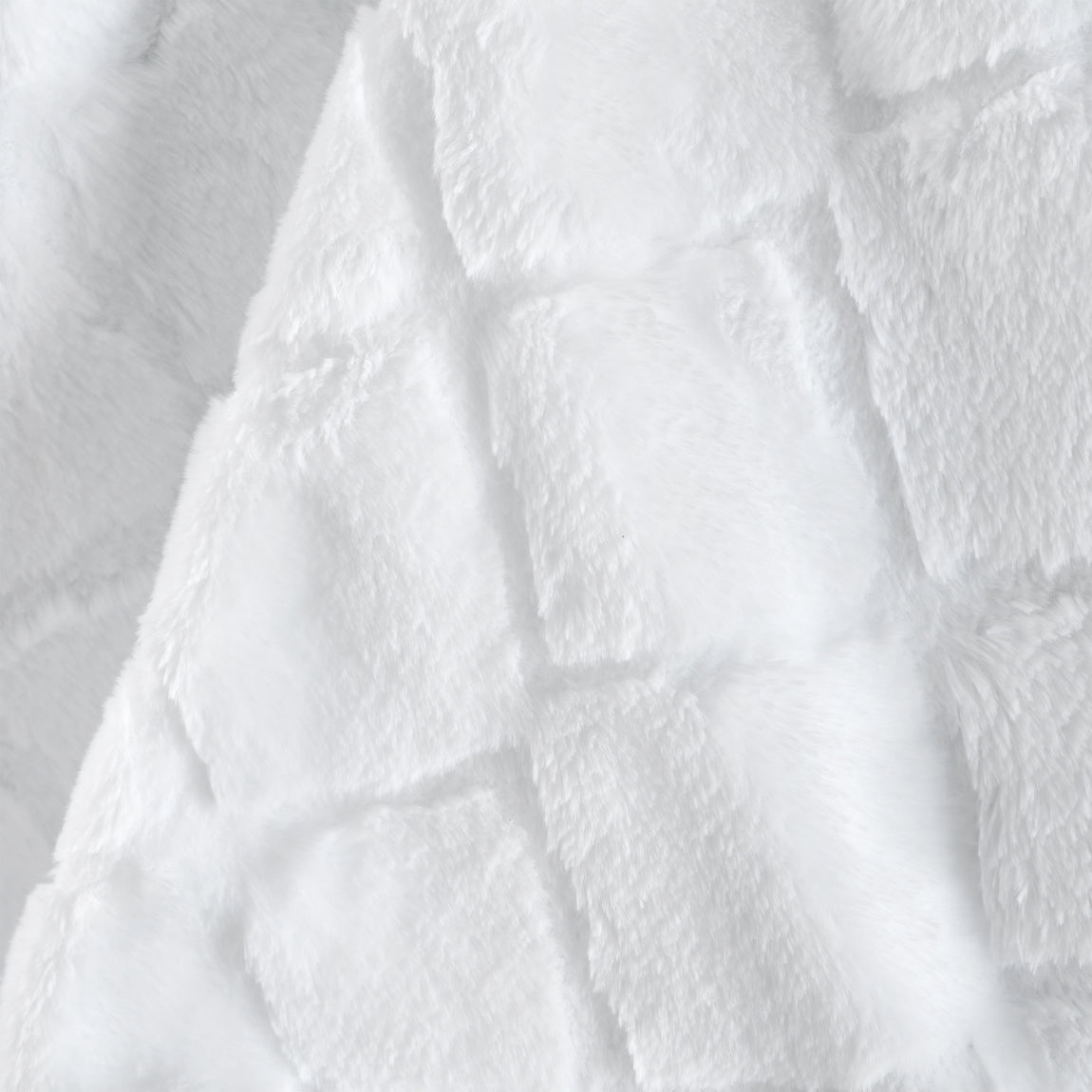 Catherine Lansfield Cosy Diamond Faux Fur 130cmx170cm Throw White