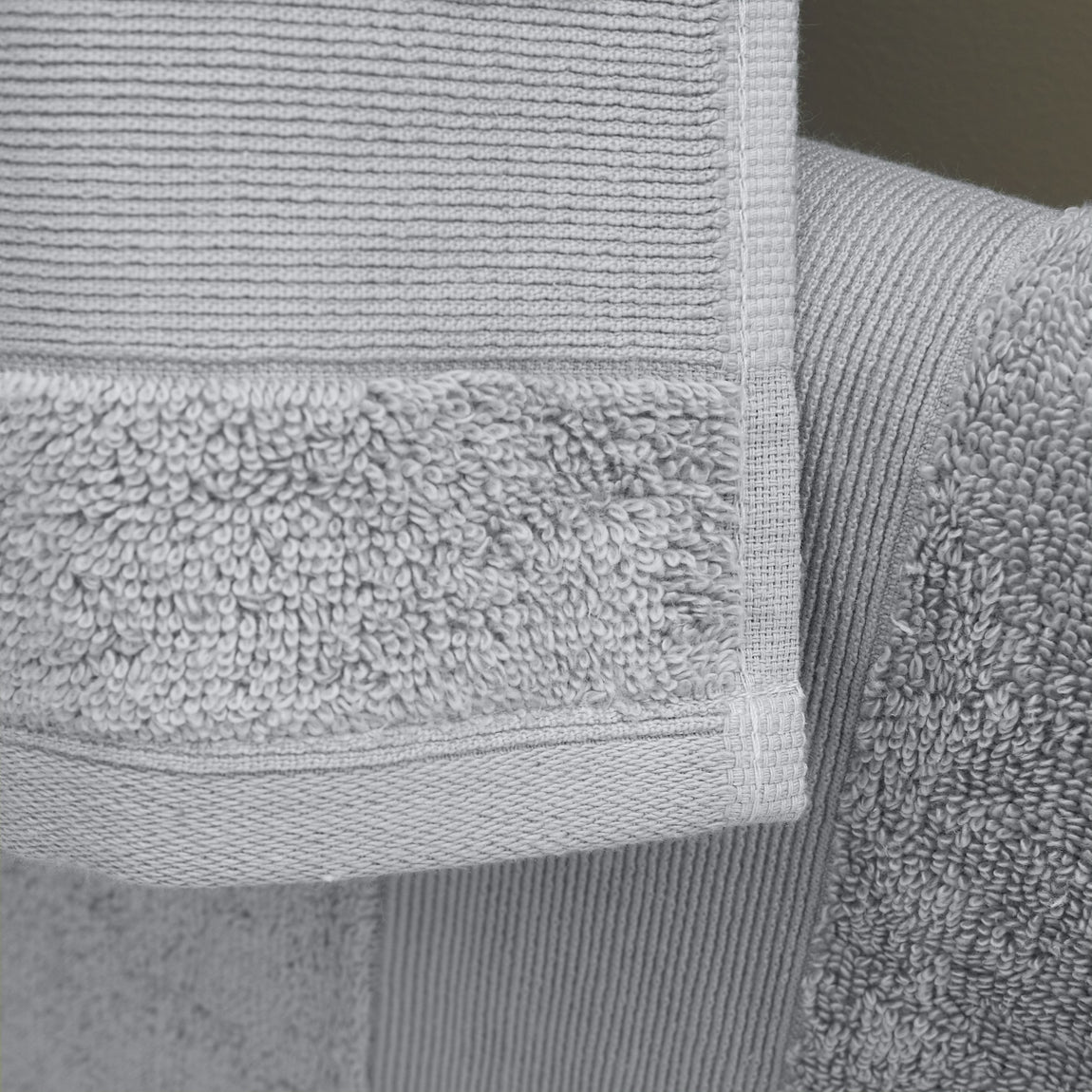 Catherine Lansfield Anti Bacterial Two Bath Sheet Towels Silver