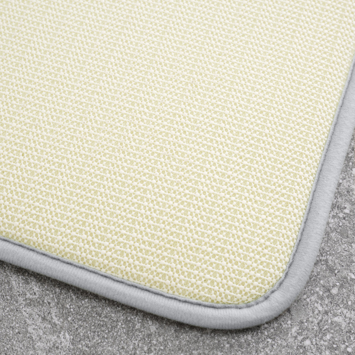 Catherine Lansfield Anti Bacterial Memory Foam Bath Mat and Pedestal Mat Silver