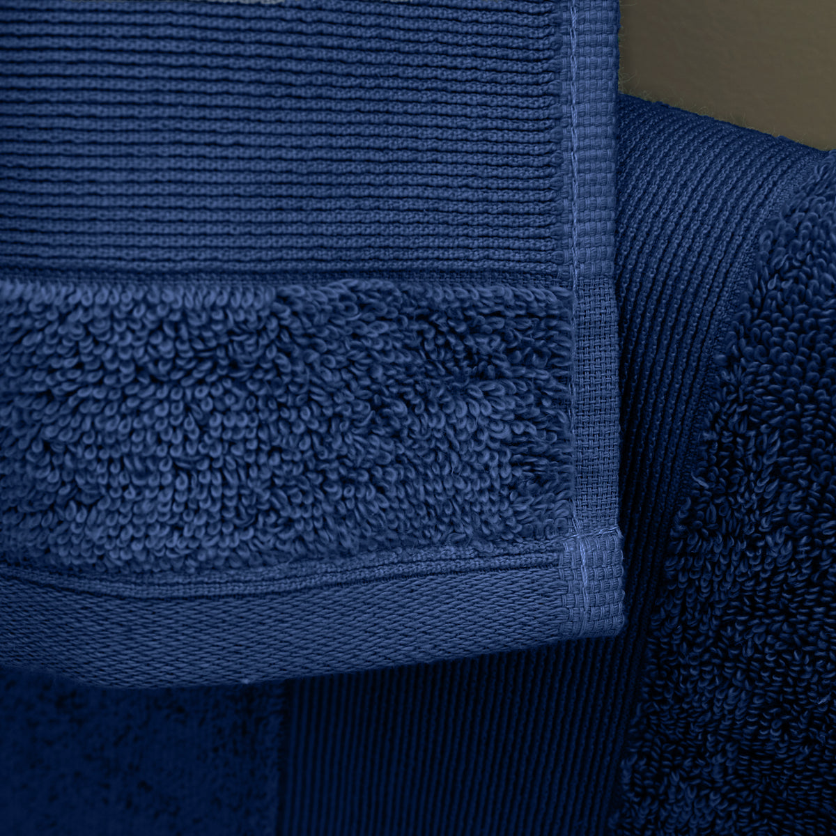 Catherine Lansfield Anti Bacterial Two Bath Sheet Towels Navy