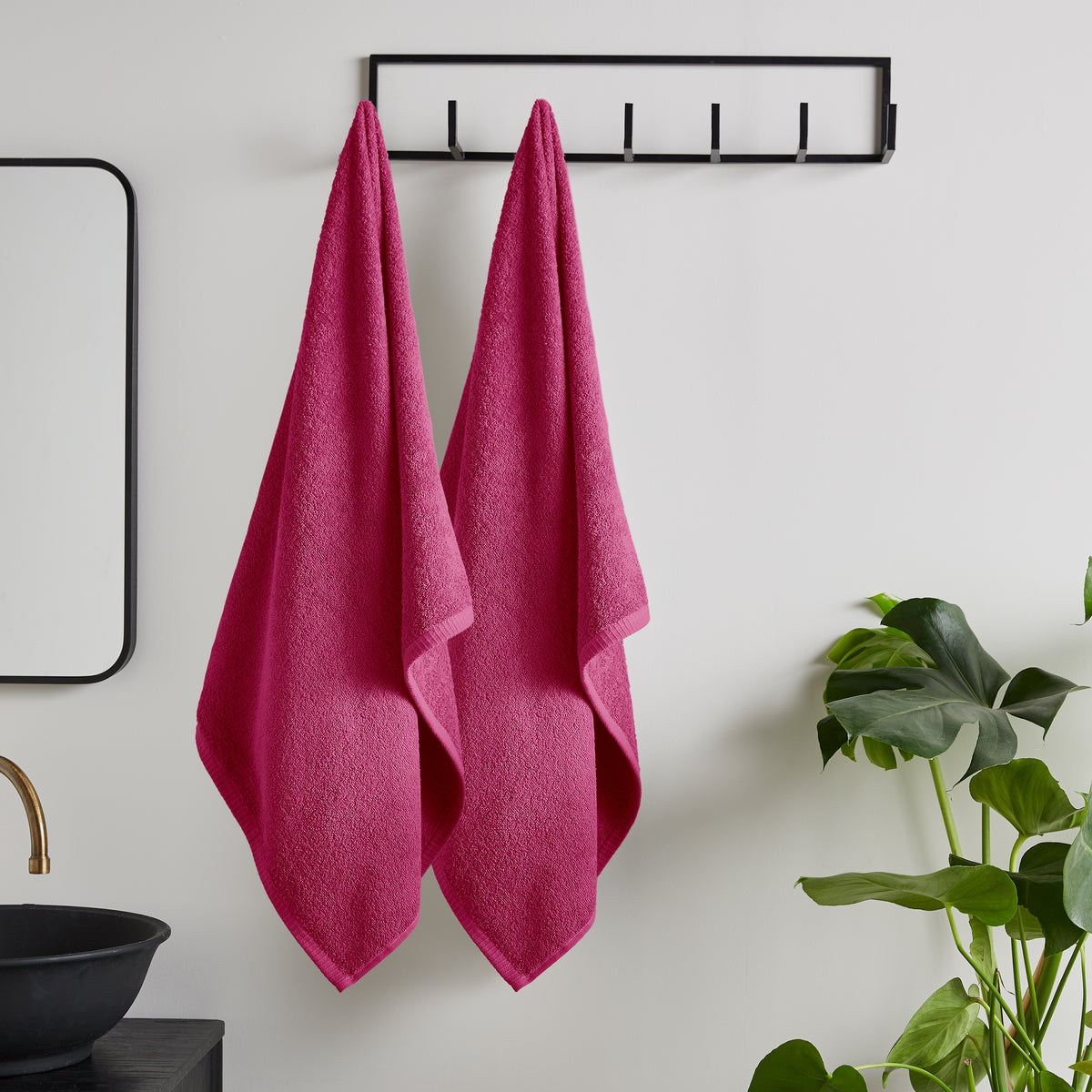 Catherine Lansfield Quick Dry Two Bath Sheet Towels Hot Pink