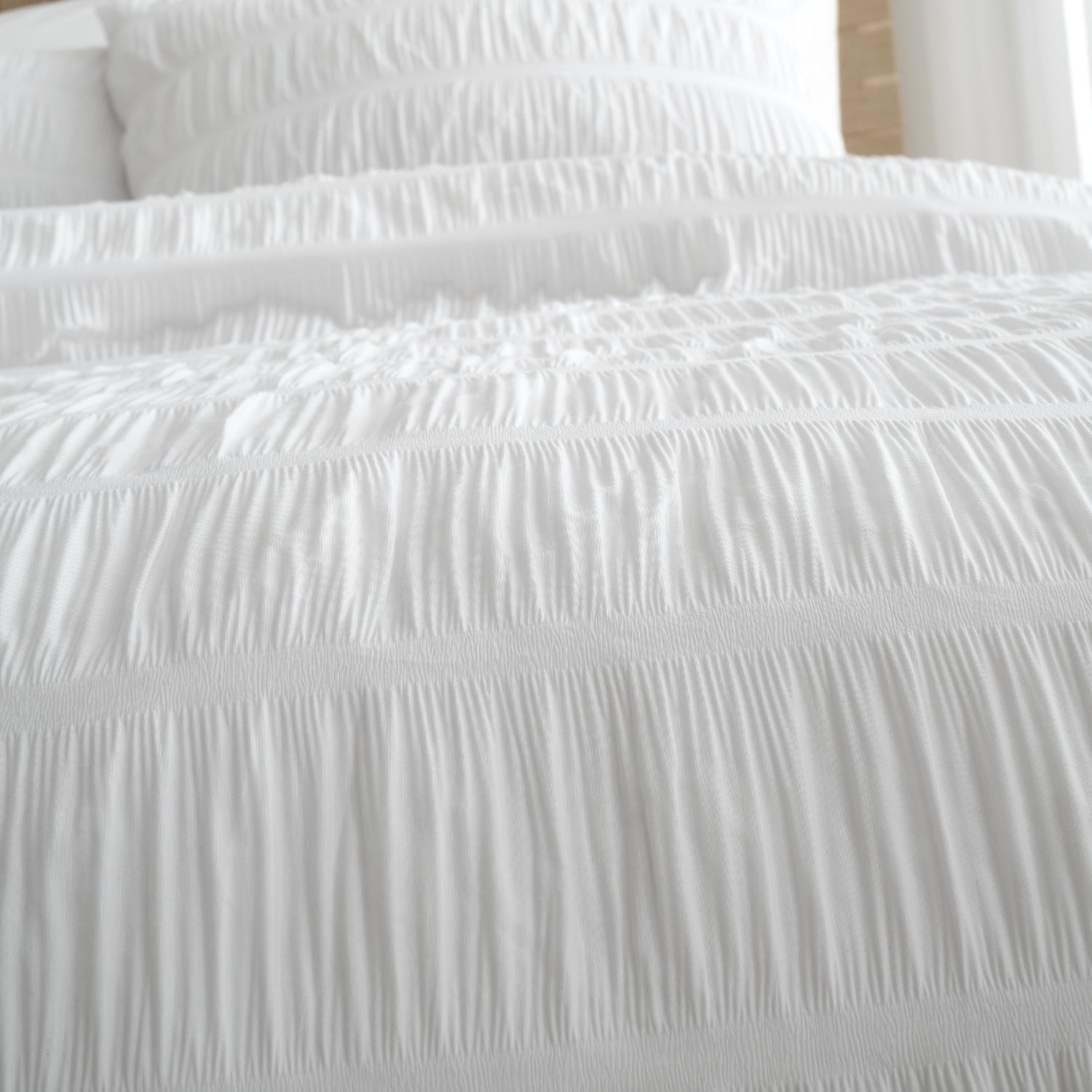 Catherine Lansfield Seersucker Duvet Cover Bedding Set White