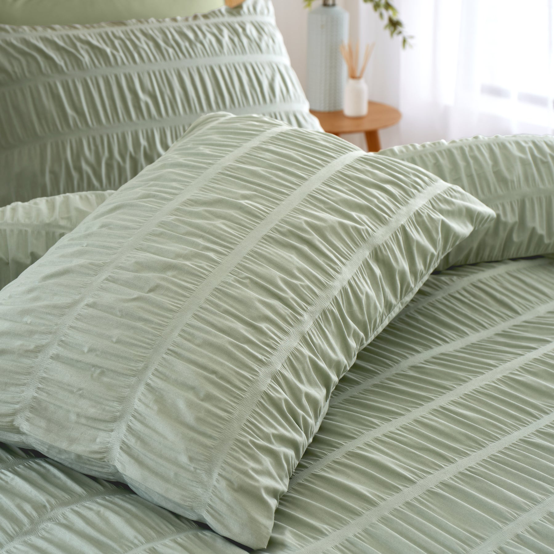 Catherine Lansfield Seersucker Duvet Cover Bedding Set Sage