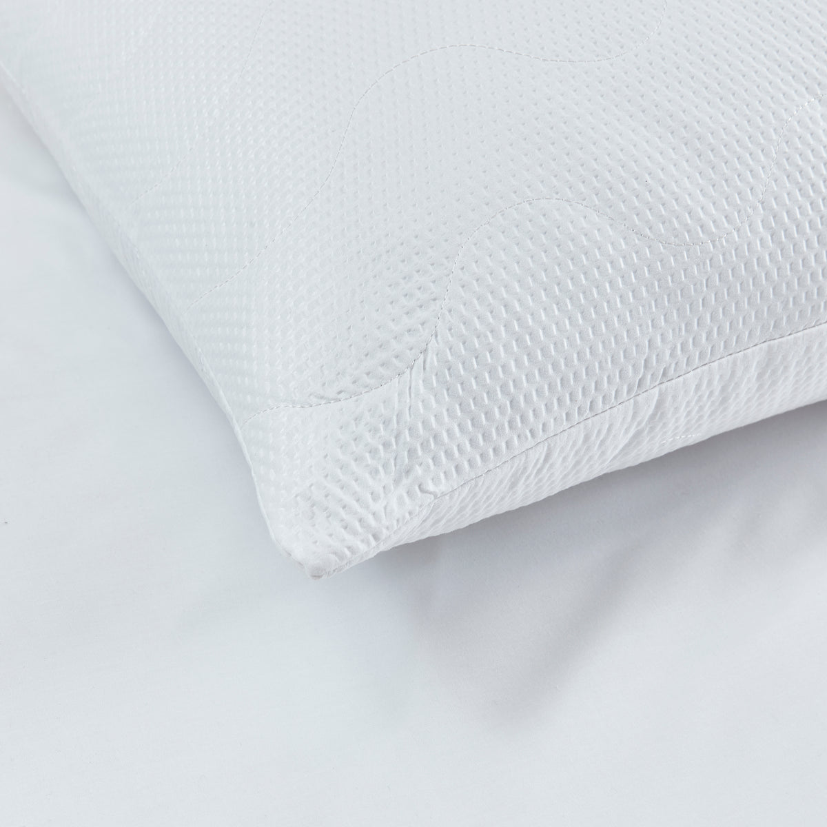 Catherine Lansfield Luxury Quilted Comfort Embossed 48cm x 74cm Pillow White