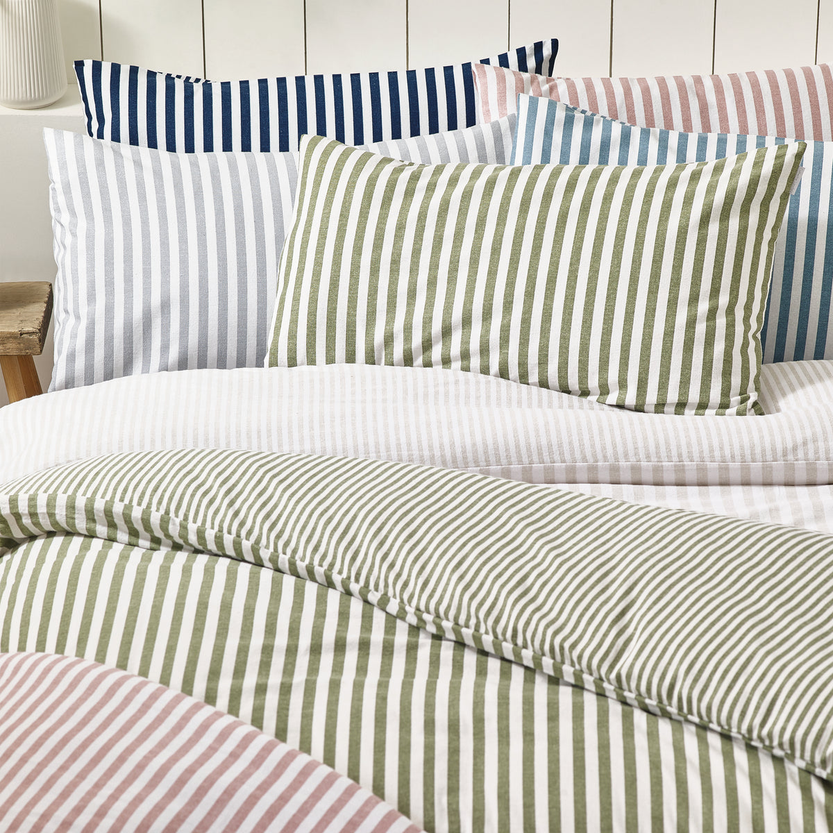 Catherine Lansfield Brushed Stripe Duvet Cover Bedding Set Silver