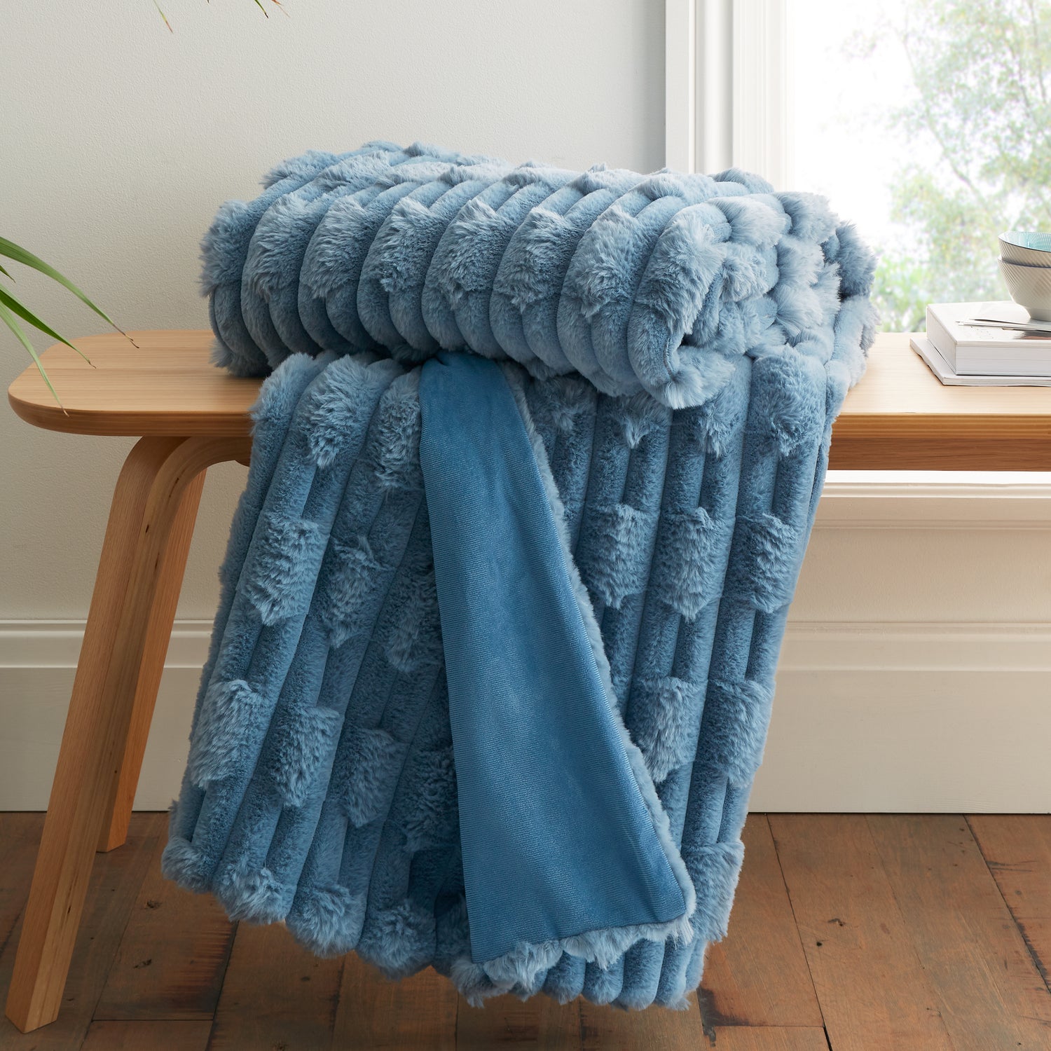 Bianca Carved Faux Fur 150cm x 200cm Throw Blue