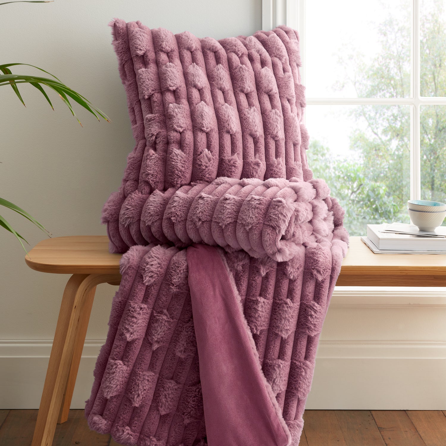 Bianca Carved 150cm x 200cm Faux Fur Throw Pink