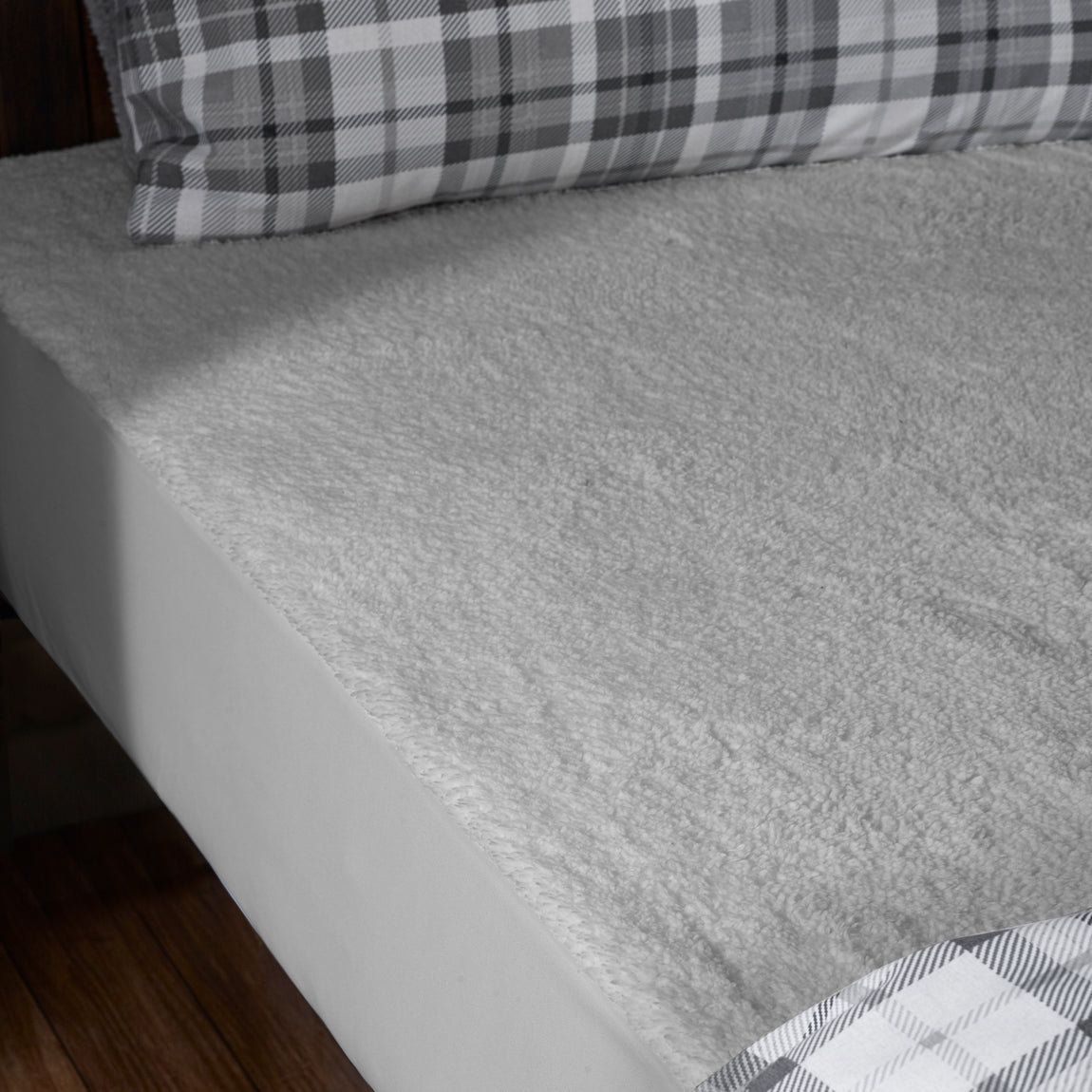 Catherine Lansfield Sherpa Underblanket Bed Linen Fitted Sheet Grey