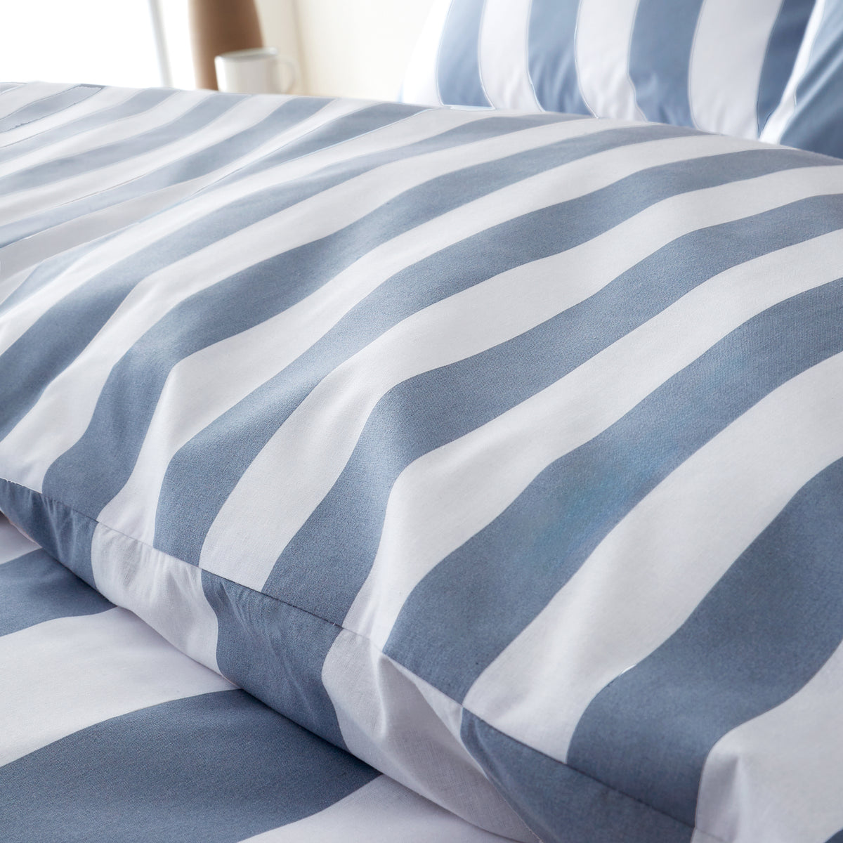 Catherine Lansfield Cove Stripe Duvet Cover Bedding Set Blue