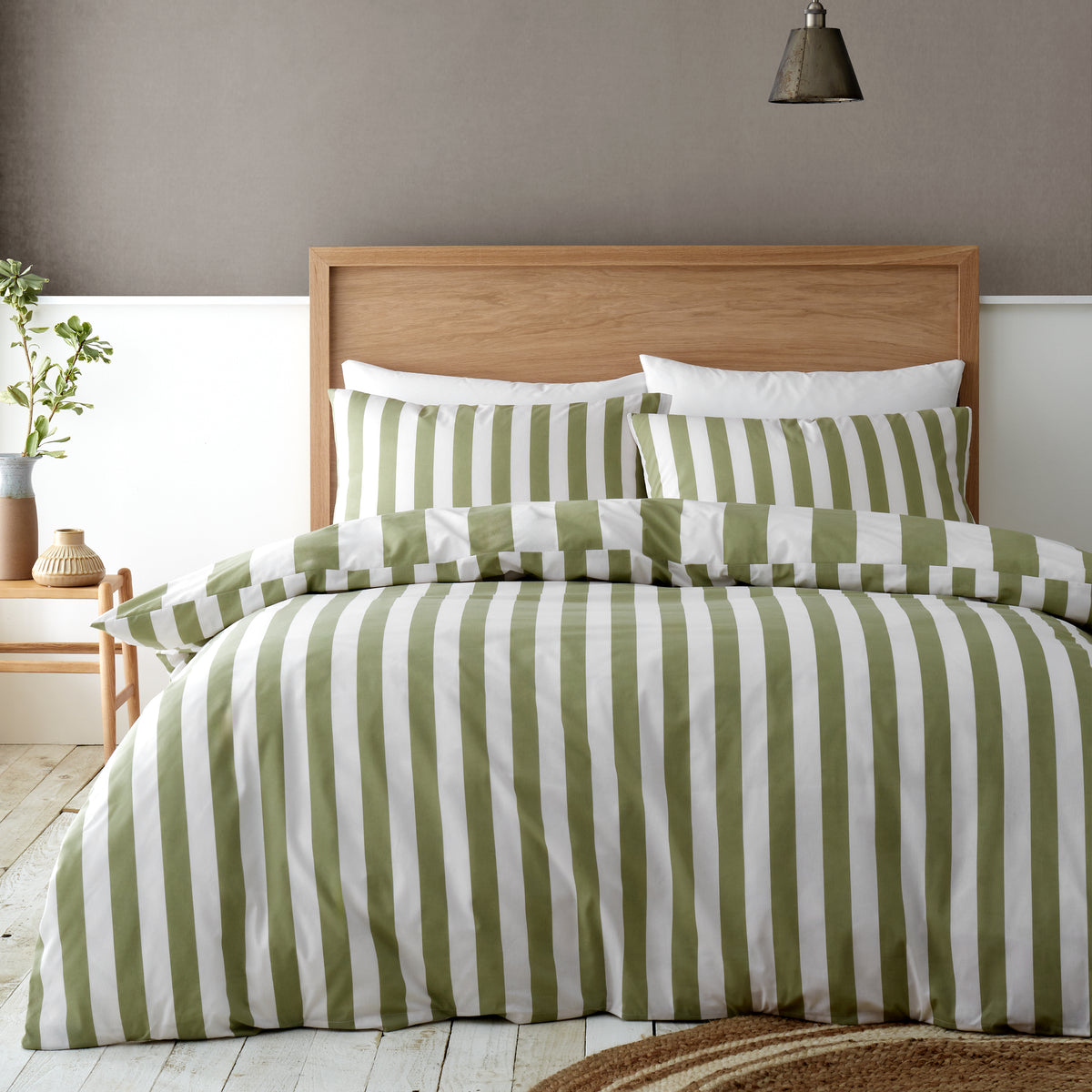 Catherine Lansfield Cove Stripe Duvet Cover Bedding Set Green