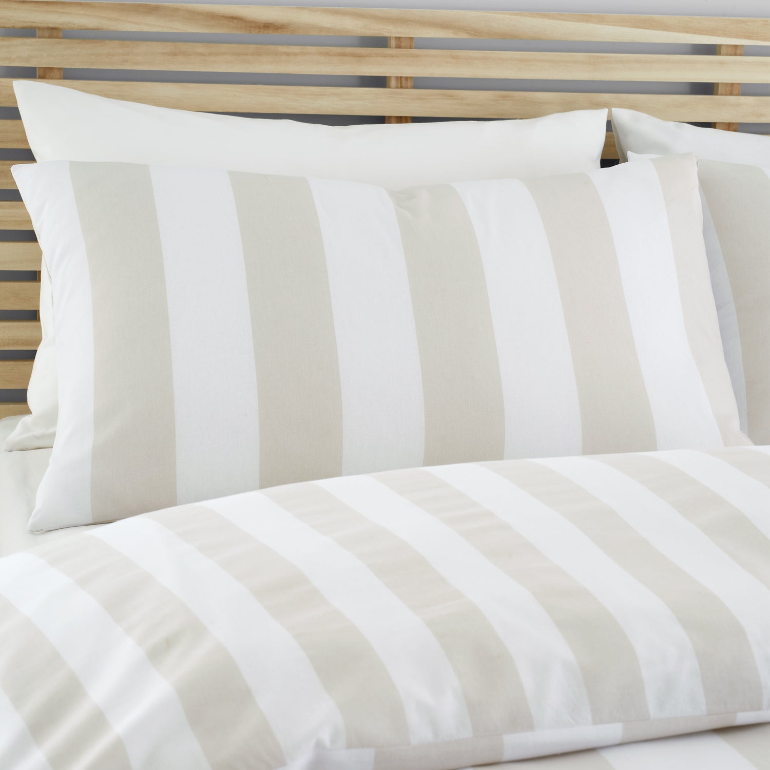 Catherine Lansfield Cove Stripe Duvet Cover Bedding Set Natural