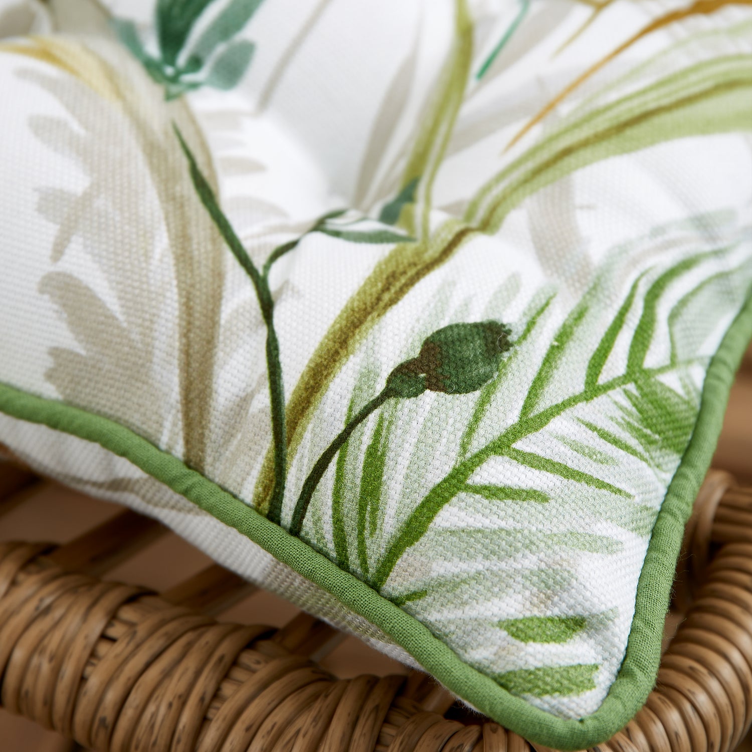 Royal Horticultural Society Ornamental Grasses Seat Pad Filled Cushion 40cm x 40cm Natural