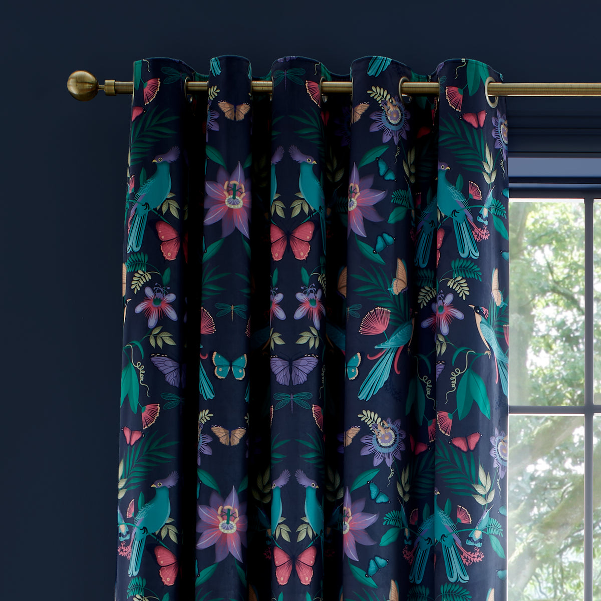 Catherine Lansfield Mya Tropical Birds Ready Made Eyelet Curtains Navy